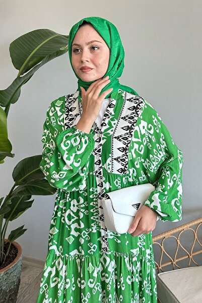 InStyle Πράσινο φόρεμα βισκόζης - Casual σχέδιο και λεπτομέρεια με κουμπί