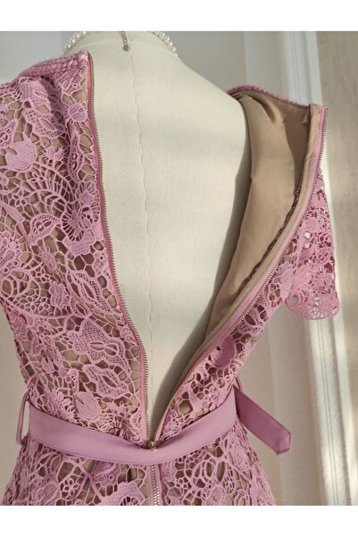 Noura Pembe Güpür Midi Boy Elbise