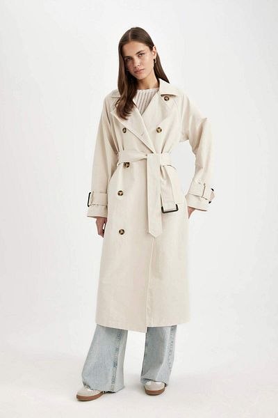 DeFacto Wasserdichter langer Trenchcoat mit breiter Passform, zweireihigem Revers, Knopfleiste und Gürtel, saisonale B1818ax24sp
