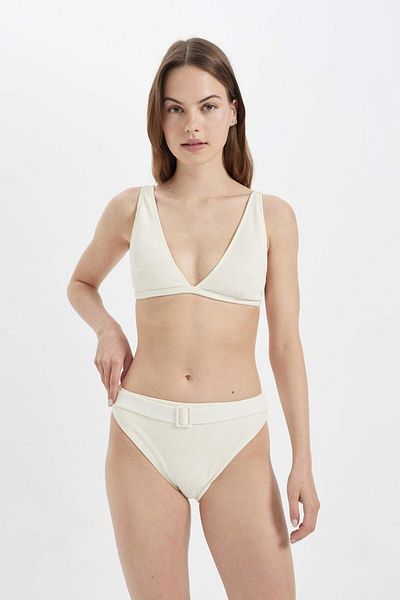 DeFacto Fall In Love Regular Fit Bikini Top T5224az23sm
