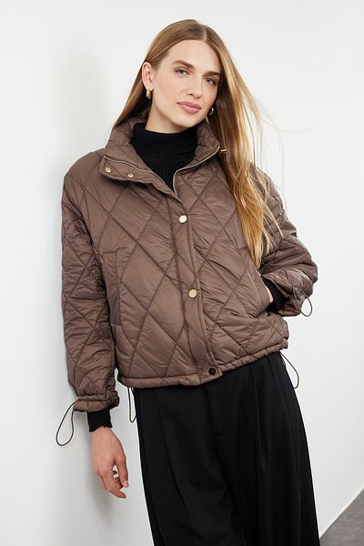 Trendyol Collection Palton gonflabil matlasat, rezistent la apă, maro, TWOAW25MO00087