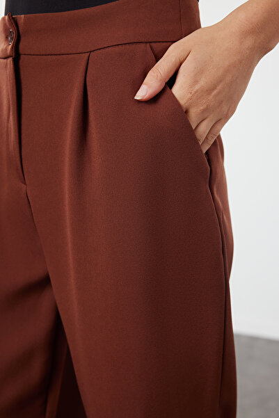 Trendyol Collection Široké nohavice a tmavě hnědé tkané kalhoty - Twoaw22Pl0139