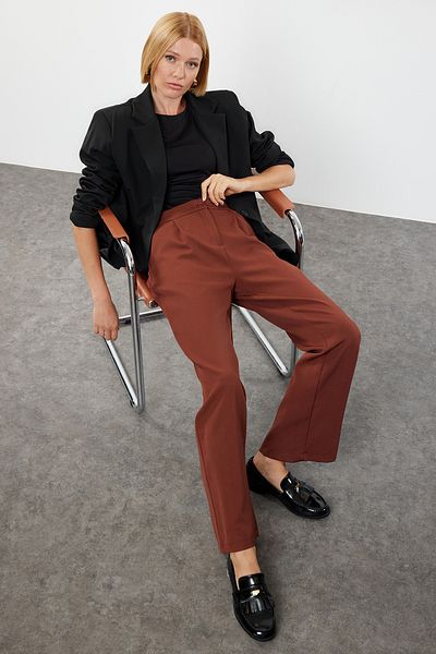 Trendyol Collection Široké nohavice a tmavě hnědé tkané kalhoty - Twoaw22Pl0139