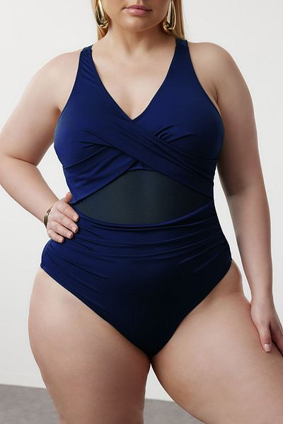 Trendyol Curve Marineblauer Badeanzug mit Netzdetail - TBBSS23AM00037