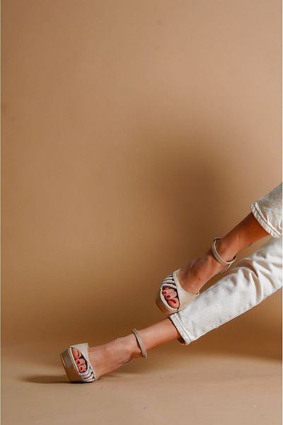 Ayakkabı Ateşi Pantofi de damă Skin Suede Stone cu design detaliat Melanie