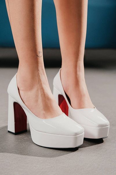 Ayakkabı Ateşi White Patent Leather Women's Thick Heeled Shoes Ecovan