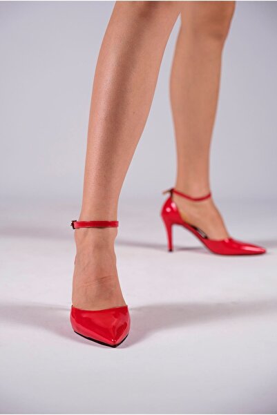 Ayakkabı Ateşi Kırmızı Rugan Kadın Ince Topuklu Ayakkabı Stiletto Olivia
