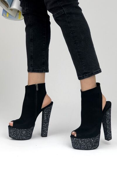 Ayakkabı Ateşi حذاء نسائي أسود من جلد الغزال البلاتيني المكسور ذو منصة تونيا