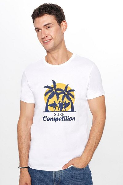 Tudors Λευκό T-Shirt με λαιμόκοψη - 100% βαμβάκι, απαλή υφή, στάμπα και λεπτή εφαρμογή