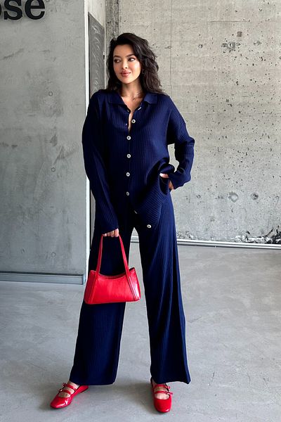 MODAGEN Marineblaues Strickset für Damen – Hemdkragen und geknöpfter Hijab