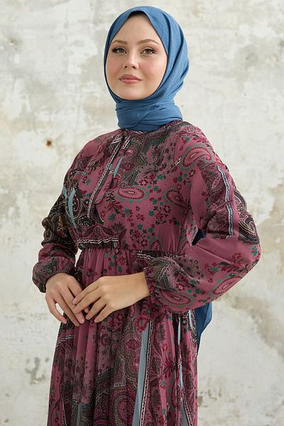 InStyle Φόρεμα από σιφόν από αποξηραμένο τριαντάφυλλο με μοτίβο Viera Shawl