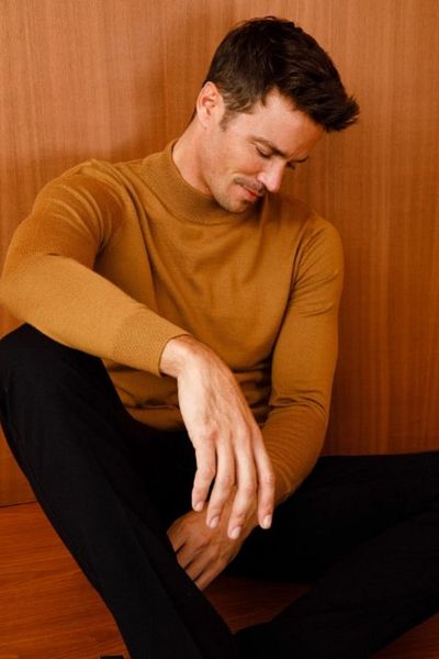 LEON ONE Men's Mustard Colored Half Turtleneck Non-Pilling Knitwear Sweater - Regular Fit