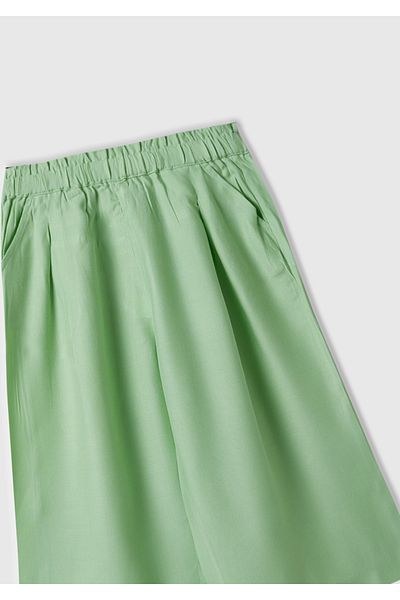 United Colors of Benetton Pantaloni verde deschis pentru fete - talie elastică, buzunare cu nervuri, croială largă