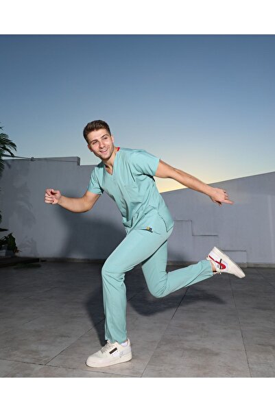 EGEUNIFORM زي مستشفى مرن من الليكرا باللون الأخضر النعناعي - بدلة الدعك للأطب...