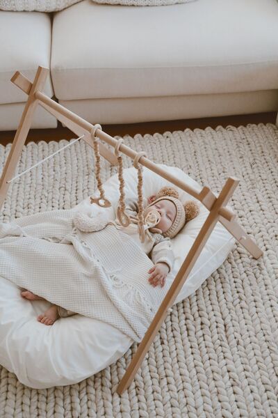 DERY BABY Babynest Bebek Yatagı Ahşap Oyun Alanı Baby Gym Sallanan Oyuncaklar...