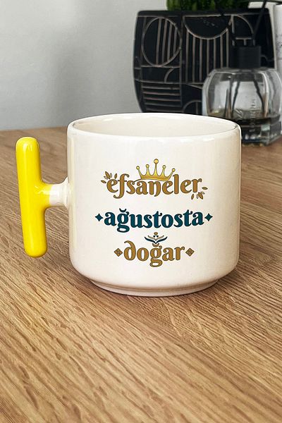 Hedizu Legends Are Born in August Mug Cup with t Handles Yellow Lion Sign Birthday Gift