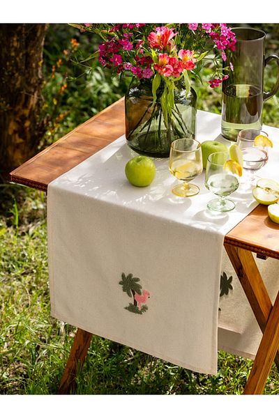 LC Waikiki LCW HOME 45x150 Cm Embroidered Runner