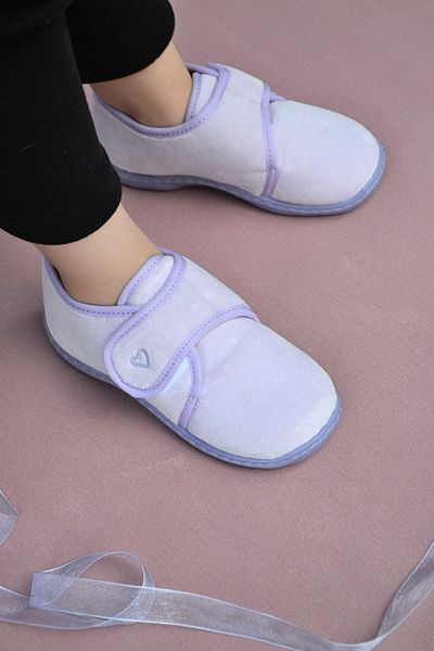 First Step Lila Herz bestickter Mädchen-Klettverschluss Panduf-F-730