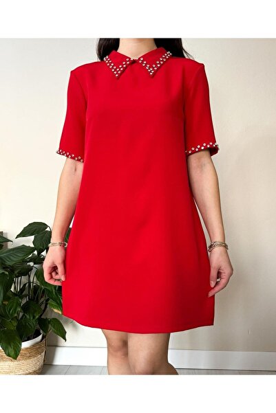 MİNEL ALA MODA YAKA VE KOLLAR TAŞLI KREP ELBİSE