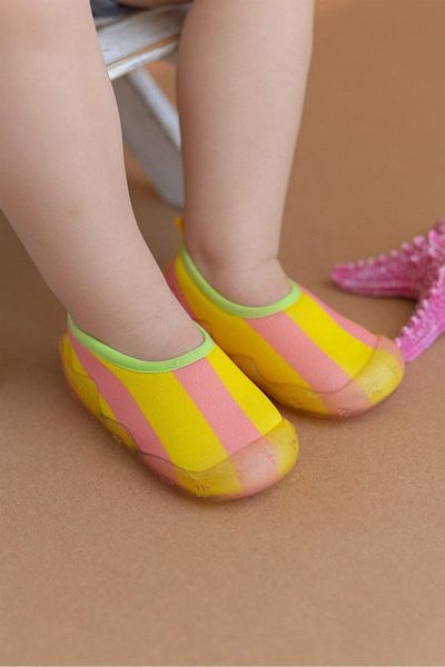 First Step Pantofi de mare cu talpă anti-alunecare roz galben pentru fete