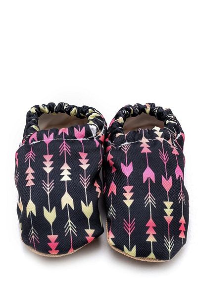 First Step Arrows Non-Slip Sole Booties Black F-823