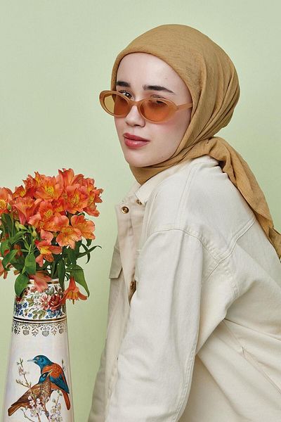 Qef Light Touch Scarf Camel