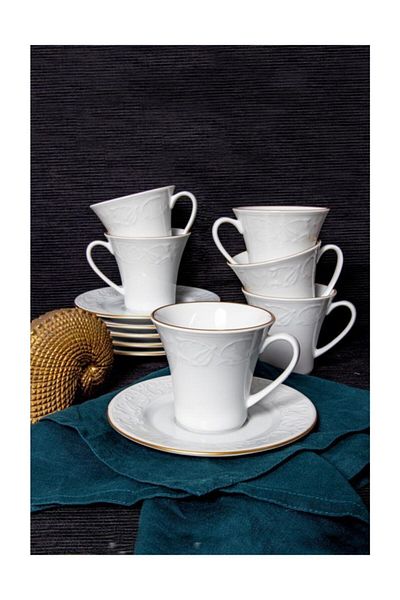 melik's 6-Person Tea Cup Set with Bahardalı Plate