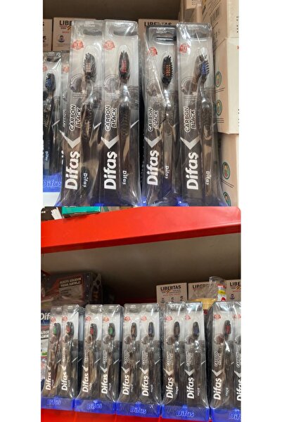 FİGANLAR Black Carbon Effect Blackt Toothbrush - Medium Hard 1 Piece