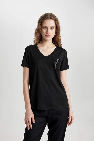 DeFacto Tricou cu mânecă scurtă, cu decolteu în V, cu paiete
