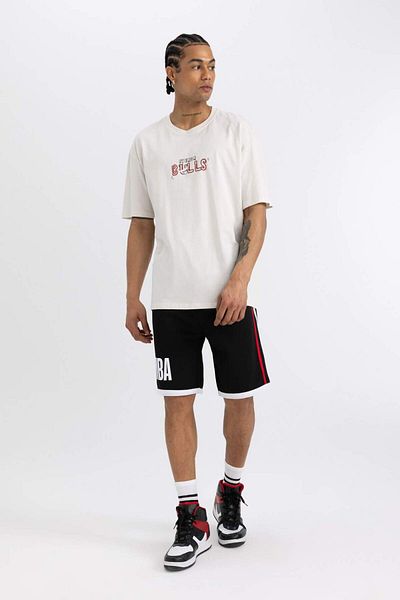 DeFacto Μπλουζάκι Fit Nba Chicago Bulls με άδεια Oversize Fit Crew Neck 100% βαμβάκι