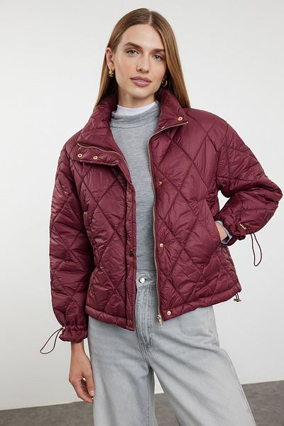 Trendyol Collection Palton gonflabil matlasat, rezistent la apă, roșu Claret TWOAW25MO00087