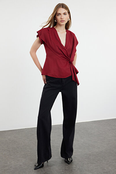 Kolekcia Trendyol Tkaná bordová blúzka - detail uzla, TWOAW25BZ00046