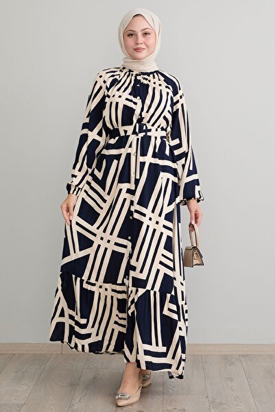 InStyle Bézs viszkóz ruha csíkos övvel