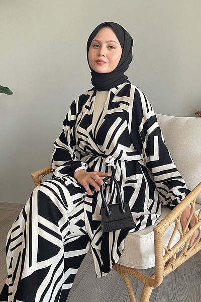 InStyle Black Viscose Double Set - Stripe Detailed