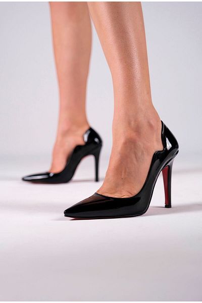 Ayakkabı Ateşi Pantofi de damă cu toc din piele lăcuită neagră cu design special Stiletto Happy