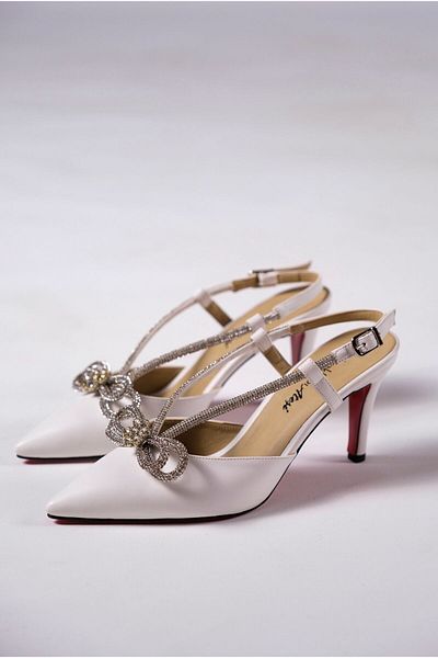 Ayakkabı Ateşi White Skin Women's Special Design Heeled Shoes Stiletto Ripple