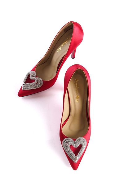 Ayakkabı Ateşi Red Satin Heart Buckle Women's Stiletto Adrian