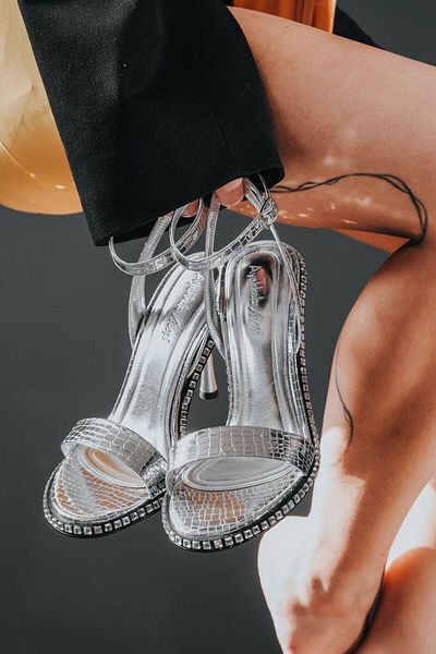 Ayakkabı Ateşi Crocodil argintiu Design special Stone Pantofi de damă cu toc special Samba