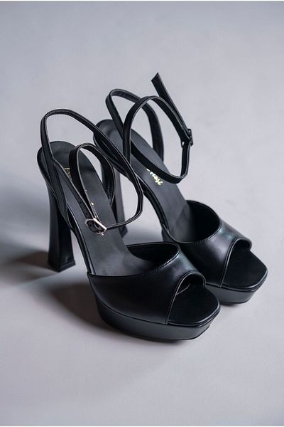 Ayakkabı Ateşi Pantofi cu toc Hazel Black Design - Cască de piele