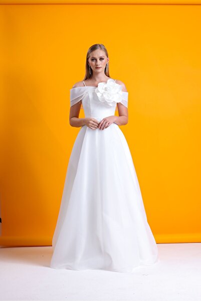 Tangül&Ali'S Moda Evi Çiçekli Maxi Beyaz Kloş Elbise