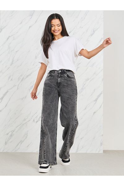 Styli Side Cut and Sew Panel Straight Fit Jeans
