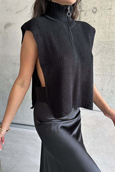 MODAGEN Pulover negru din tricotaje - guler vertical și jumătate de fermoar