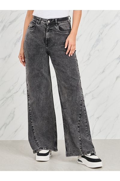 Styli Side Cut and Sew Panel Straight Fit Jeans