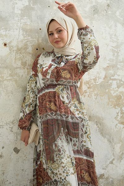 InStyle Rochie din șifon burgundă cu imprimeu șal Viera, cu guler cu curea