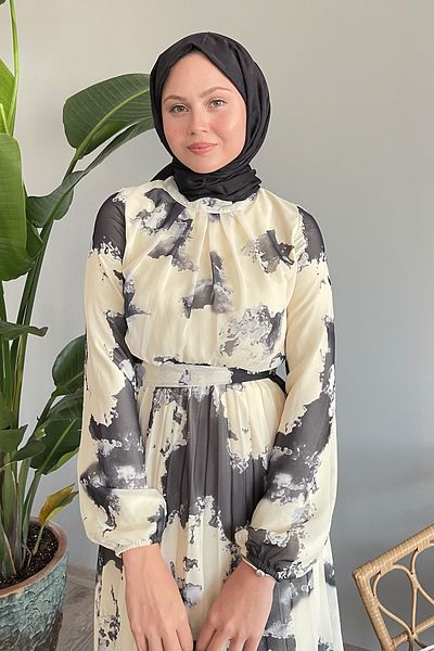 InStyle Rochie din șifon cu vopsea neagră - cu model abstract