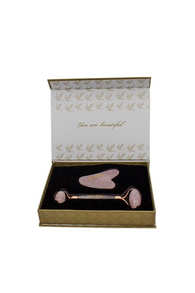 Lovelybird Kuvars Roller Ve Kalp Şeklinde Gua Sha Taşı Cilt Yenileme