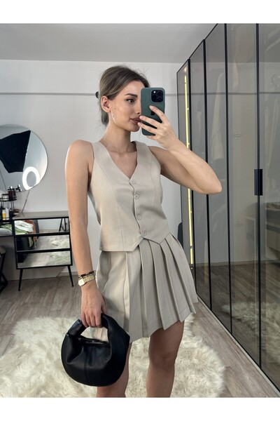 NET OF NOT Beige Pleated Skirt and Vest Set