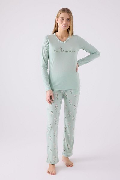 Arnetta Nile Green V-neck and Long Sleeve Pocket Viscose Women's Pajamas Set