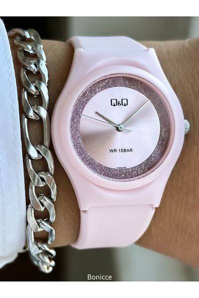 Q&Q Pink Girl's Wristwatch and Bracelet Set