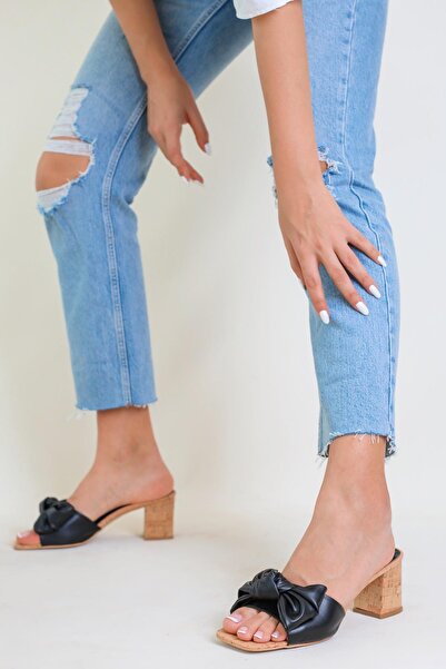 Stil Durağı شبشب سارة موديل كعب 5 سم للموسم الجديد باللون الأسود